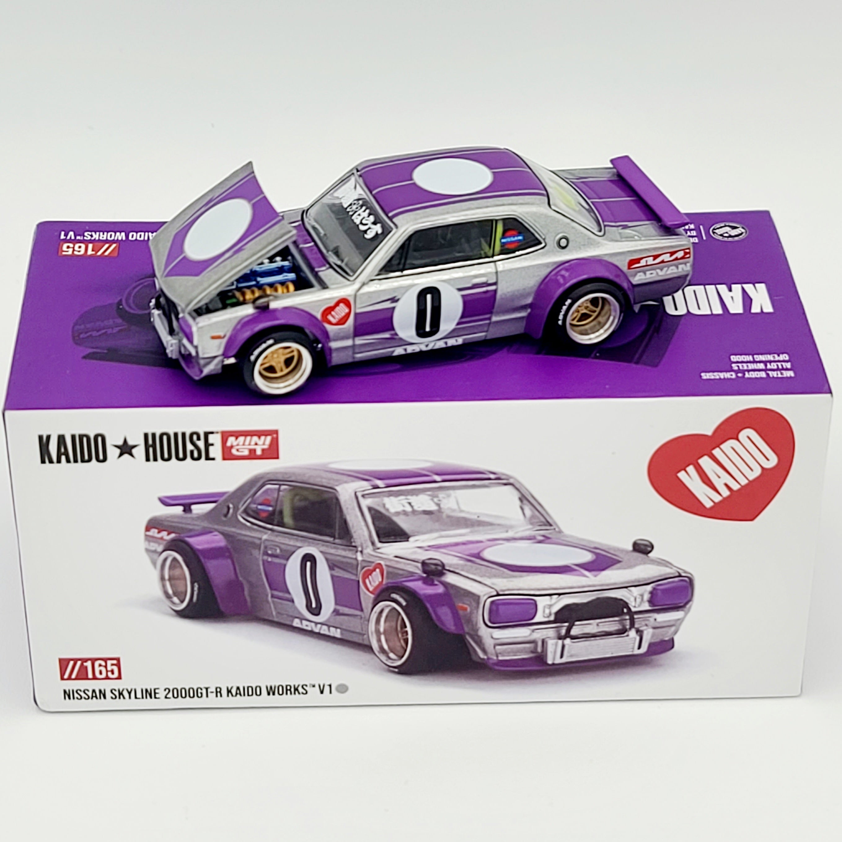 Kaido House x Mini GT Nissan Skyline 2000GT-R Kaido Works V1 - 1:64, Silver (2025 Limited Edition)